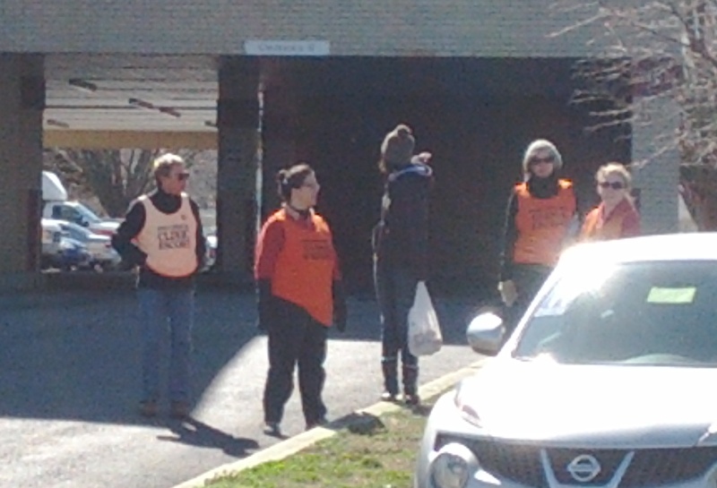 Escorts at Planned Parenthood of Annapolis